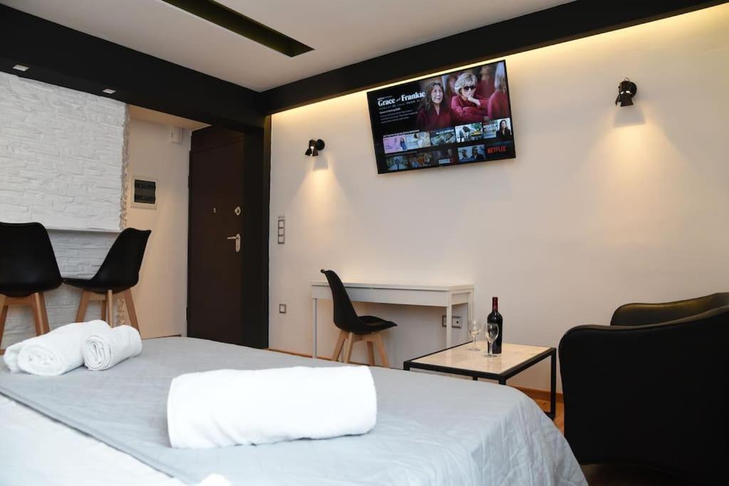 Syntagma Square, 30Sqm Nikis Luxurious Studio Афины Экстерьер фото