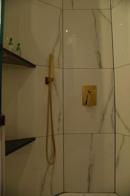 Syntagma Square, 30Sqm Nikis Luxurious Studio Афины Экстерьер фото